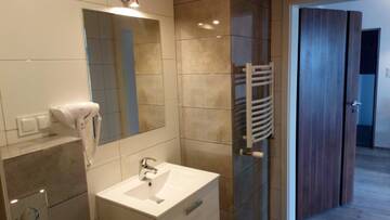 Фото номера Улучшенные апартаменты Апартаменты Apartamenty i Domki PrzystańTu г. Ястарня 5