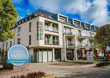 Фото номера Стандартный двухместный номер с 1 кроватью и балконом Отель Hotel Jastarnia г. Ястарня 18