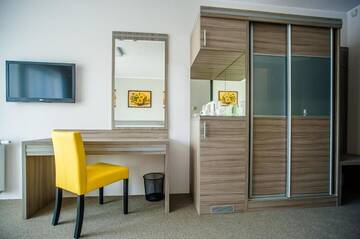 Фото номера Стандартный двухместный номер с 1 кроватью и балконом Отель Hotel Jastarnia г. Ястарня 23