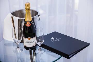Фото номера Двухместный номер Делюкс с 1 кроватью и балконом Отель Hotel Jastarnia г. Ястарня 6