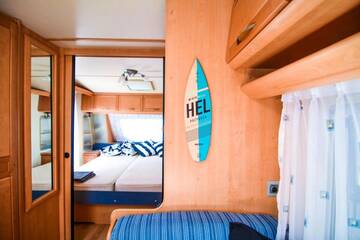Фото номера Дом-фургон Кемпинги Camping Molo Surf SPOT г. Ястарня 6
