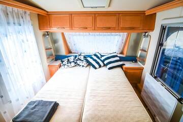 Фото номера Дом-фургон Кемпинги Camping Molo Surf SPOT г. Ястарня 5