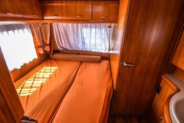 Фото номера Дом-фургон Кемпинги Camping Molo Surf SPOT г. Ястарня 7