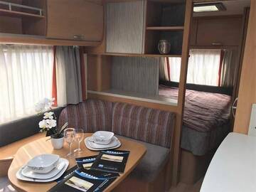 Фото номера Дом-фургон Кемпинги Camping Molo Surf SPOT г. Ястарня 4